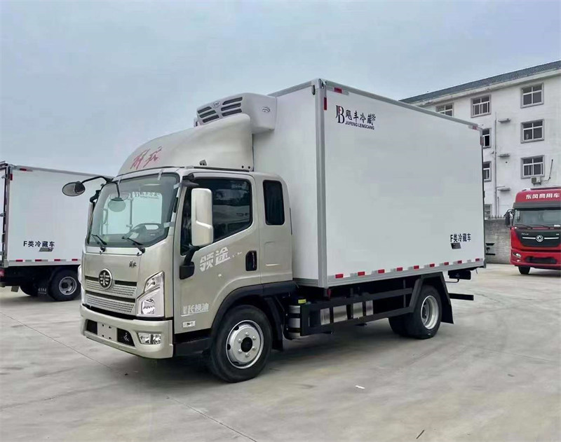 4.2黃牌解放領(lǐng)途12T冷藏車省油