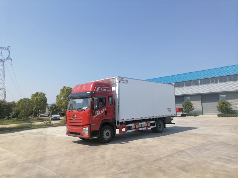 6.8米自動檔冷藏車哪款好