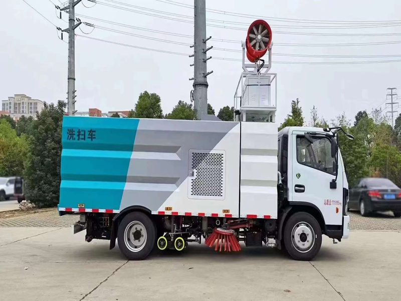多利卡洗掃車廠家直銷