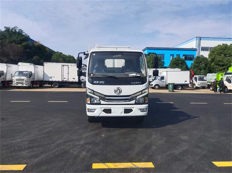 7方東風(fēng)餐廚垃圾車(chē)公告下發(fā)