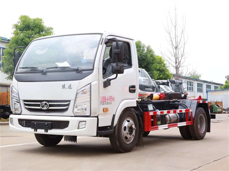 躍進(jìn)藍(lán)牌鉤臂垃圾車7月價格