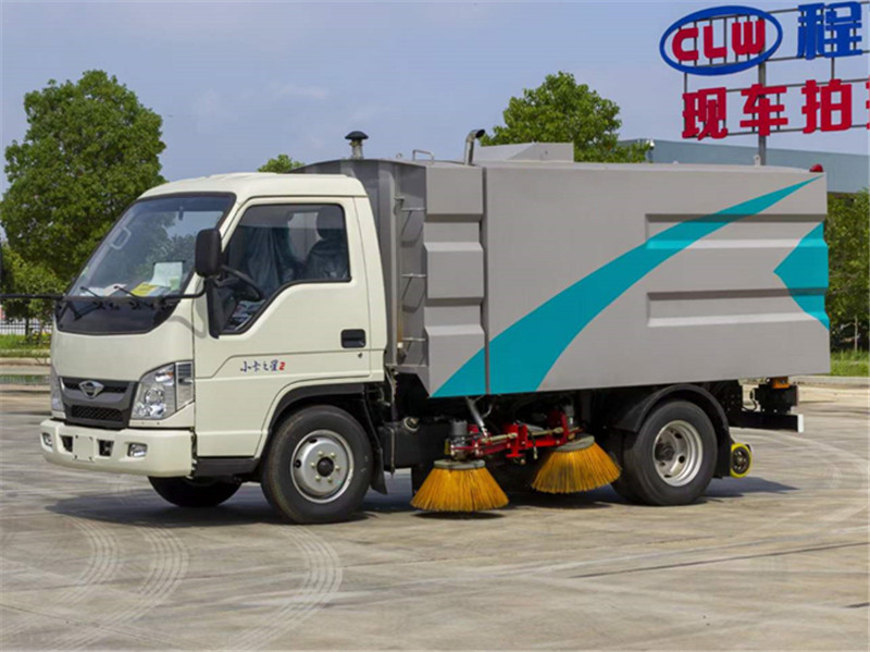 小型掃路車福田價(jià)錢