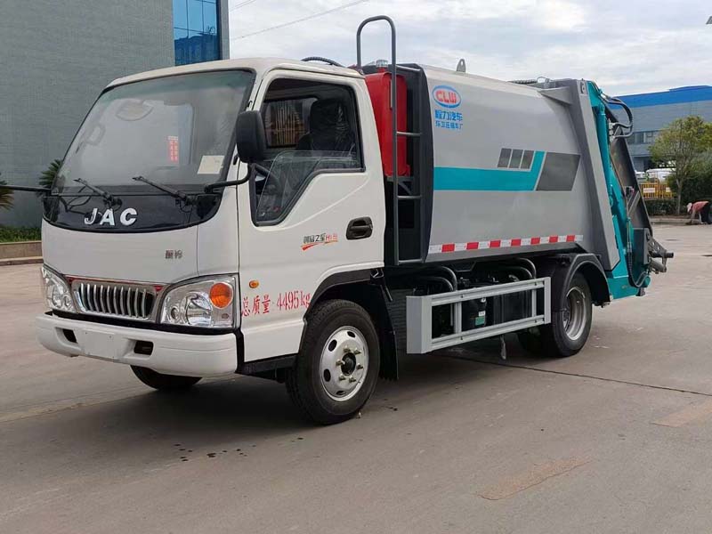 江淮康玲壓縮垃圾車藍(lán)牌壓縮黑馬