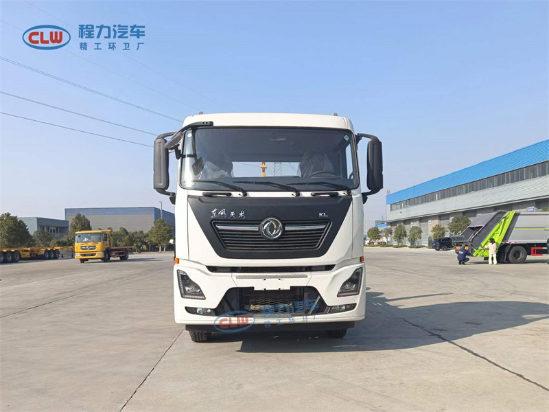 東風(fēng)天龍后雙橋勾臂垃圾車現(xiàn)車出售