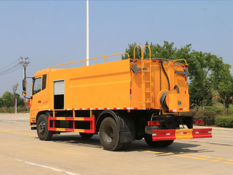 國六東風(fēng)天錦高壓清洗車